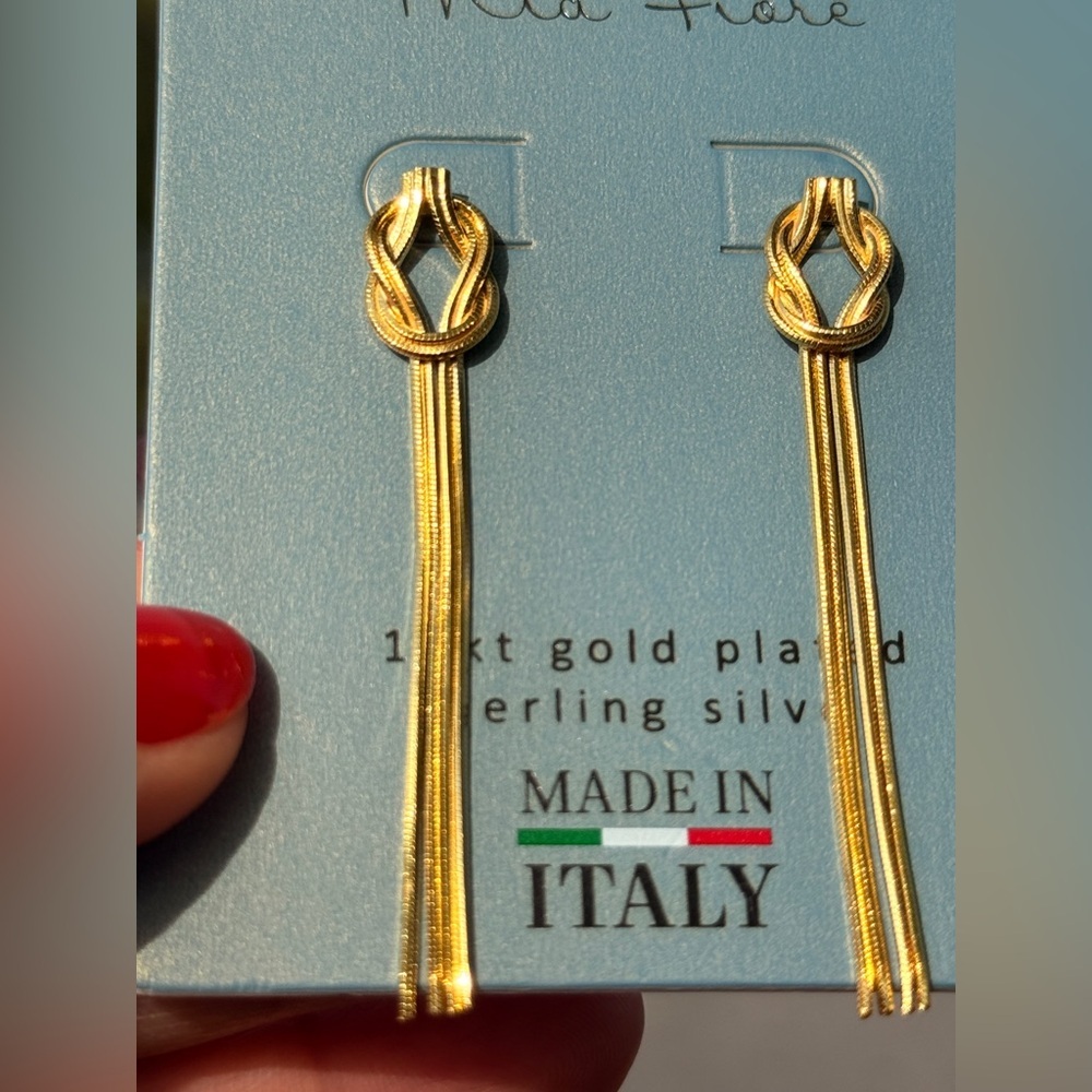 Gold Minimalist Drop Earrings with Knot Detail